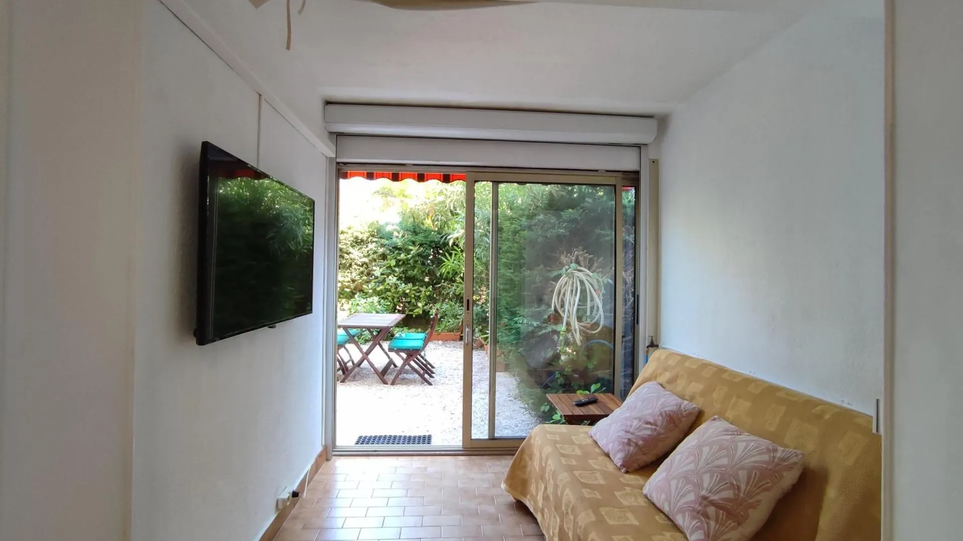 Petit Paradis Avec Jardin Et Clim T2 Saint-Mandrier-sur-Mer France